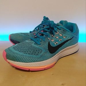 Nike Zoom Structure 18 sz7-7.5